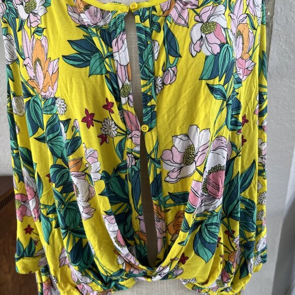 Free People Yellow Floral Long-Sleeve Blouse Tie Detail/Button Closure size M - Picture 4 of 11